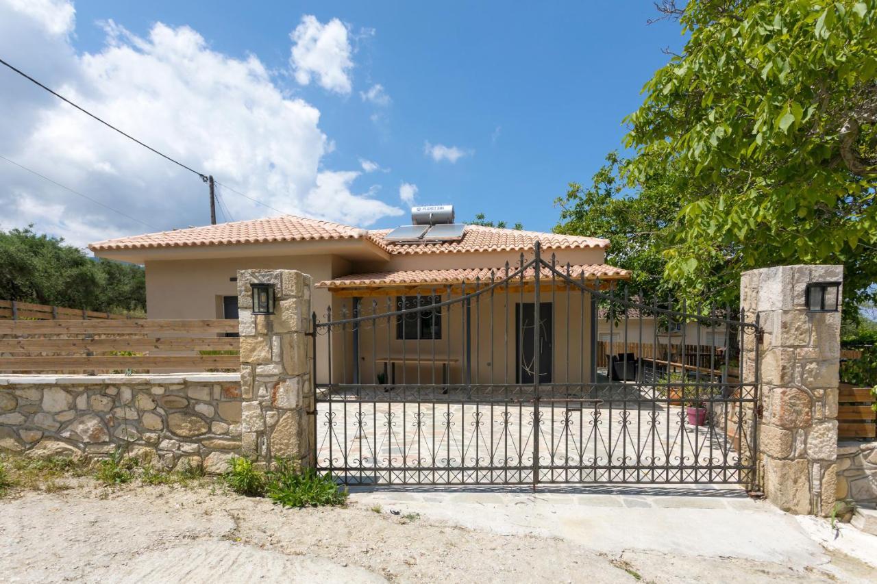 Вілла Athina'S House Drakas Екстер'єр фото
